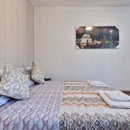 Venice Vacation Apartment Two Bedrooms Marghera Exterior photo
